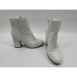 Steve Madden Sz 8.5 White Ankle Boots Block Heel Zipper Round Toe